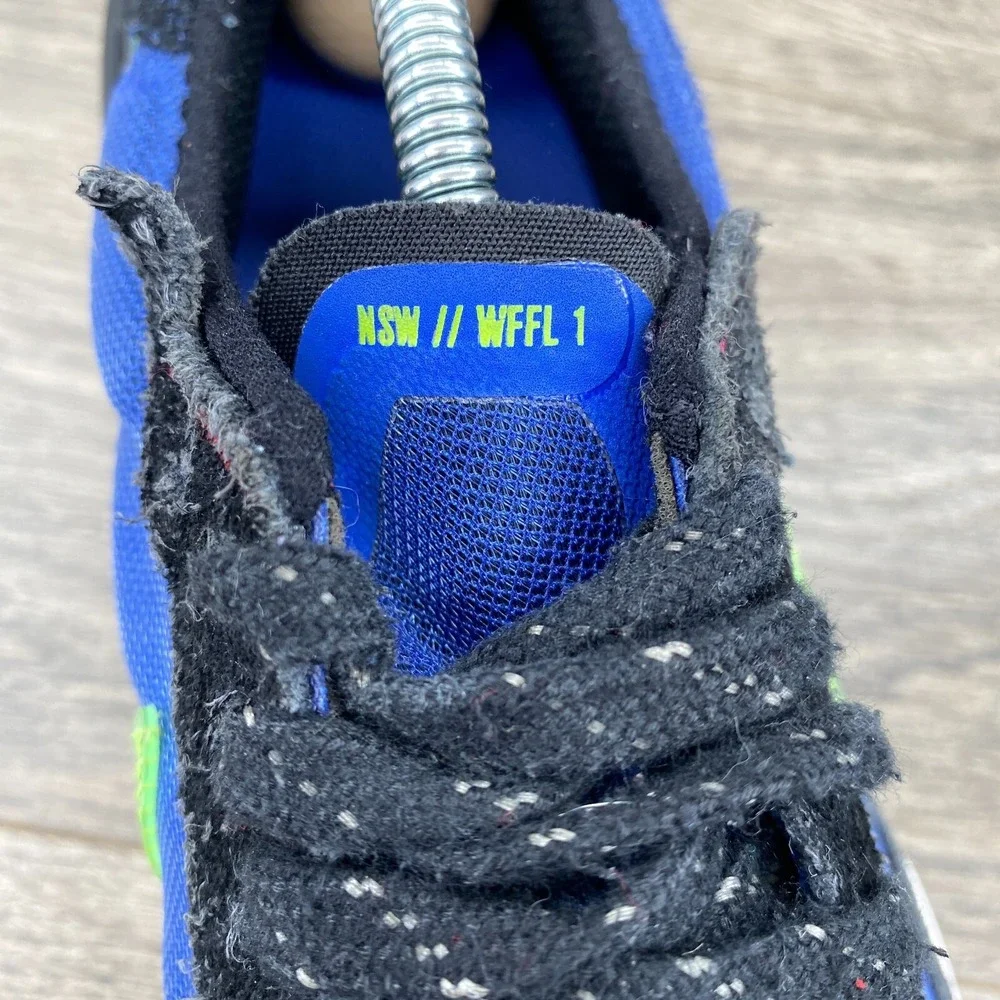 Nike Waffle One Athletic Sneakers Shoes Size 6Y Youth Boy's Blue Volt DV2235-400